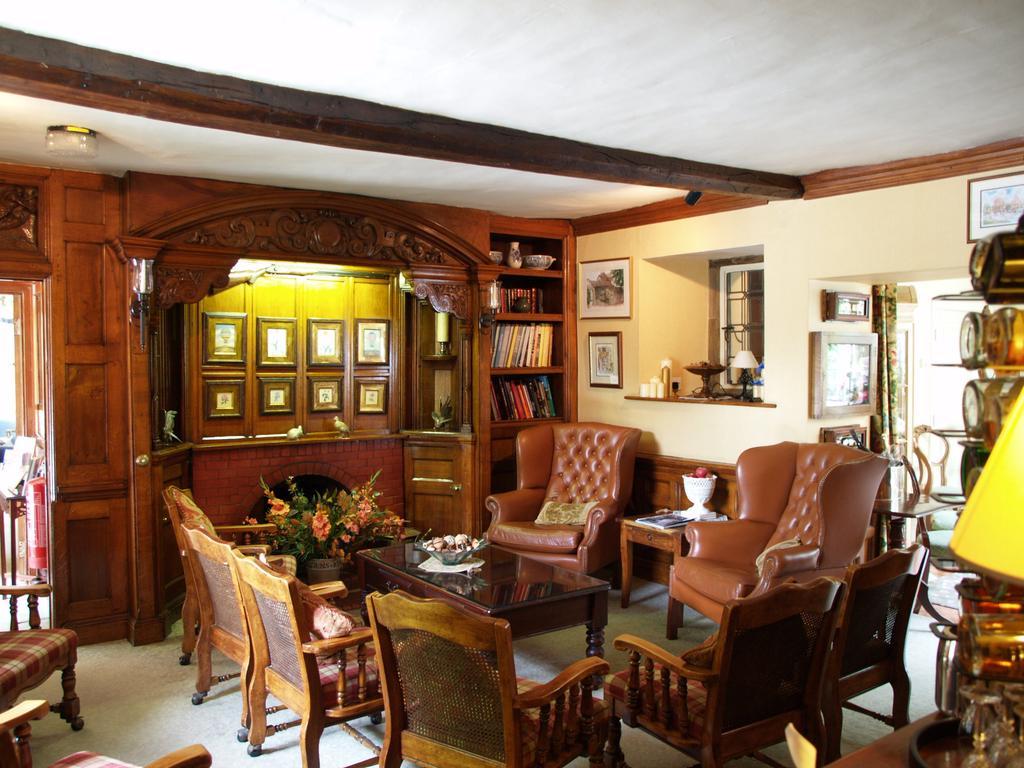 Riverside House Hotel Ашбърн Екстериор снимка