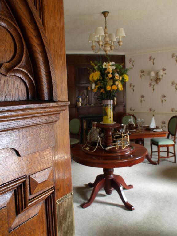 Riverside House Hotel Ашбърн Екстериор снимка