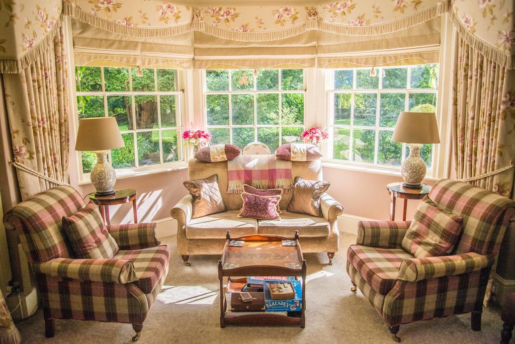 Riverside House Hotel Ашбърн Екстериор снимка